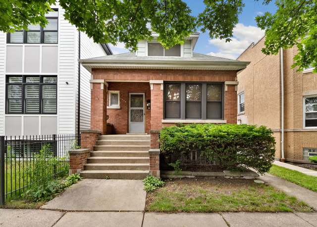 Property at 3838 W Cornelia Ave, Chicago, IL 60618, 2 beds, 2 baths
