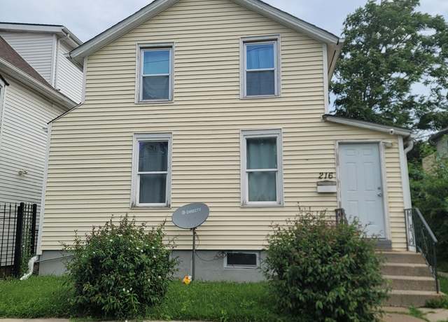 Property at 216 Liberty St, Waukegan, IL 60085, 2 beds, 1 bath