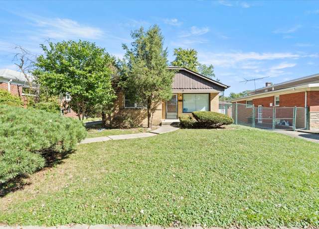 Property at 17205 Highland Ave, Hazel Crest, IL 60429, 3 beds, 1 bath