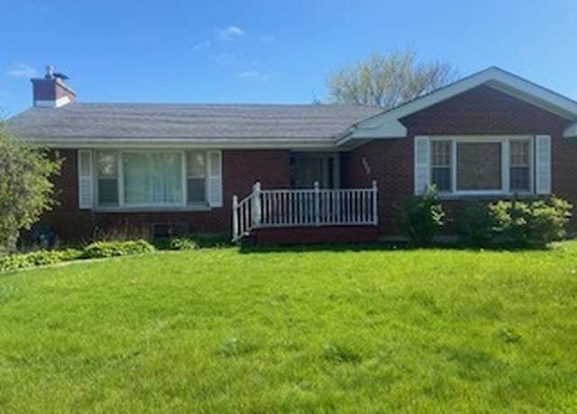 Property at 212 Country Club Rd, Chicago Heights, IL 60411, 3 beds, 3 baths