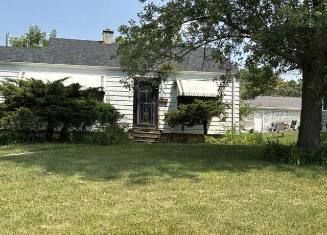 Property at 1010 Helen Ave, Joliet, IL 60433, 3 beds, 1 bath