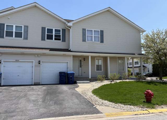 Property at 12235 Fairway Cir Unit A, Blue Island, IL 60406, 3 beds, 2.5 baths