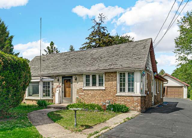 Property at 2748 Bellwood Ave, Melrose Park, IL 60164, 3 beds, 1 bath