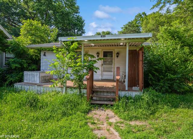Property at 820 Montague St, Rockford, IL 61102, 1 bed, 1 bath