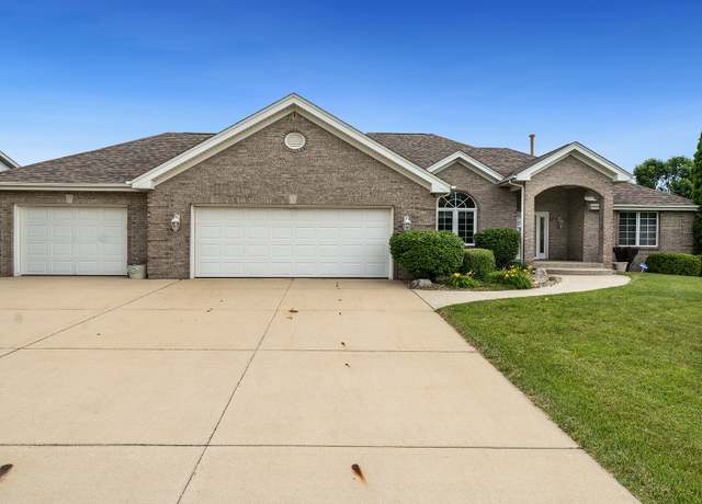 Property at 1126 Ingram Rd, Rockford, IL 61108, 3 beds, 2 baths