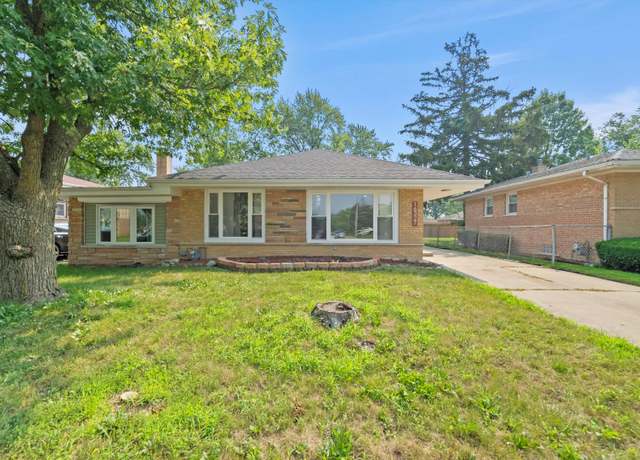 Property at 16327 Dobson Ave, South Holland, IL 60473, 5 beds, 2.5 baths