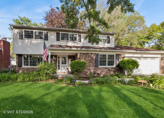 Property at 1525 Swallow St, Naperville, IL 60565, 4 beds, 2.5 baths
