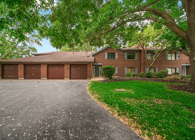 Property at 5375 Newport 2C Dr Unit 2C, Lisle, IL 60532, 2 beds, 2 baths