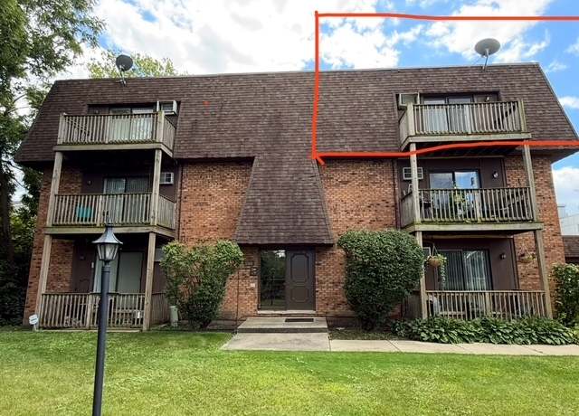 Property at 3360 184th St Unit 3W, Homewood, IL 60430, 2 beds, 2 baths