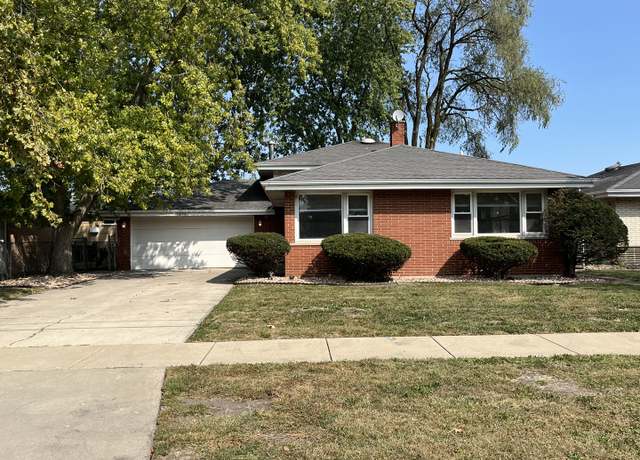 Property at 1036 E 170th St, South Holland, IL 60473, 3 beds, 2 baths