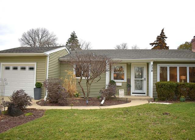Property at 238 W Washington Blvd, Lombard, IL 60148, 3 beds, 2 baths
