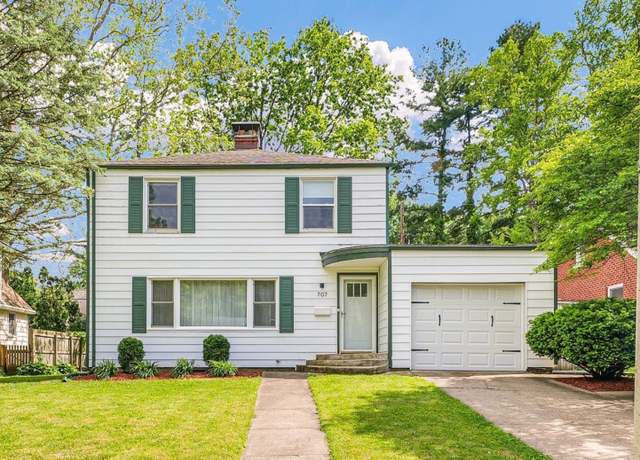 Property at 707 W Vermont Ave, Urbana, IL 61801, 3 beds, 3 baths