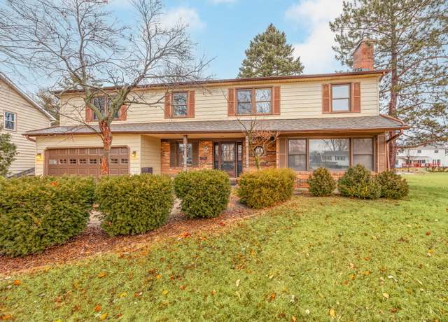 Property at 648 62nd Ct, Downers Grove, IL 60516, 5 beds, 3.5 baths