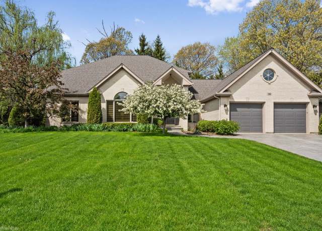 Property at 396 Crestwood Rd, Wood Dale, IL 60191, 4 beds, 3 baths