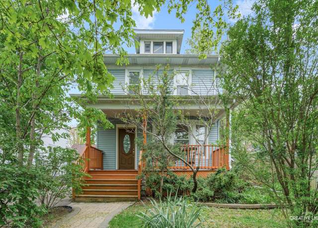 Property at 827 Spring St, Aurora, IL 60505, 3 beds, 1.5 baths