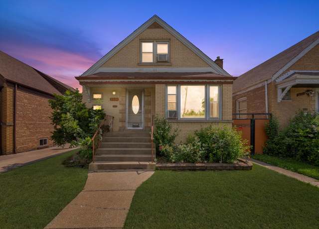 Property at 3535 W 71st St, Chicago, IL 60629, 3 beds, 1 bath