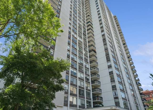 Property at 1460 N Sandburg Ter #208, Chicago, IL 60610, 1 bed, 1 bath