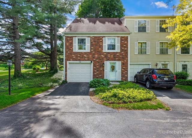 Property at 156 Bright Oaks Cir, Cary, IL 60013, 2 beds, 2 baths