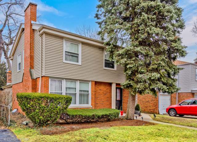 Property at 8517 N Crawford Ave, Skokie, IL 60076, 3 beds, 2.5 baths