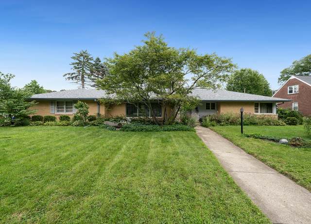 Property at 521 N Vale Ave, Rockford, IL 61107, 3 beds, 1.5 baths
