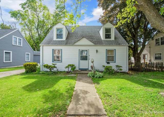 Property at 510 S Alfred Ave, Elgin, IL 60123, 3 beds, 1.5 baths