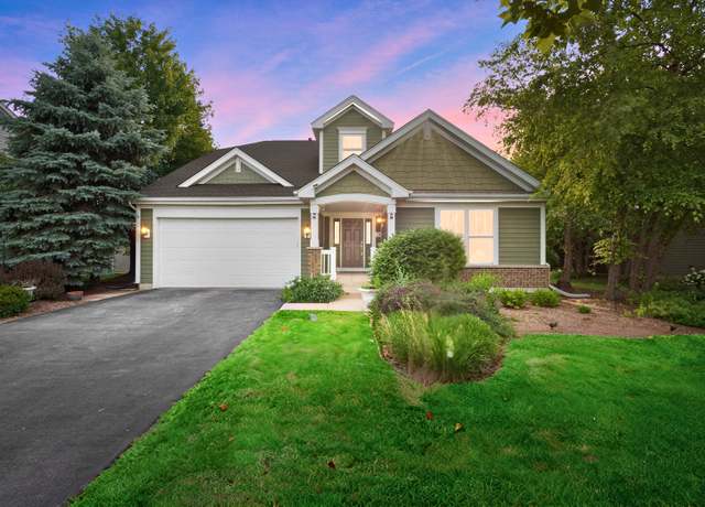 Property at 115 Clover Dr, Sugar Grove, IL 60554, 5 beds, 4 baths