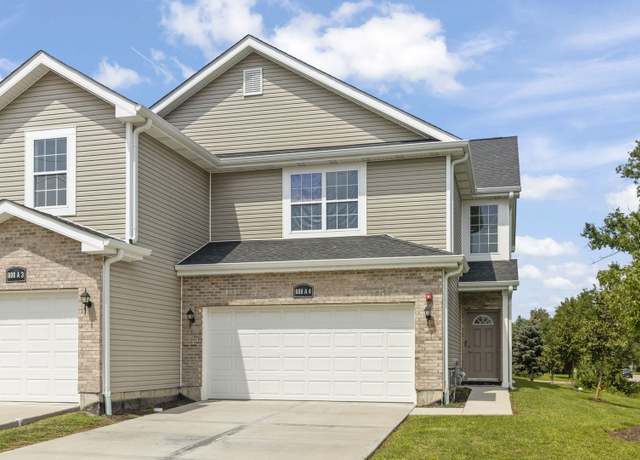Property at 600 W Pleasant Ln Unit A2, Lombard, IL 60148, 3 beds, 2.5 baths