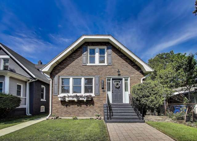 Property at 1102 Wadsworth Ave, North Chicago, IL 60064, 6 beds, 2 baths