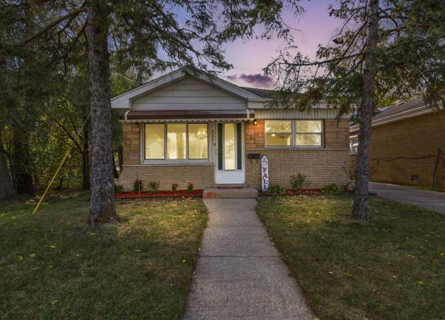 Property at 8621 43rd St, Lyons, IL 60534, 3 beds, 1 bath