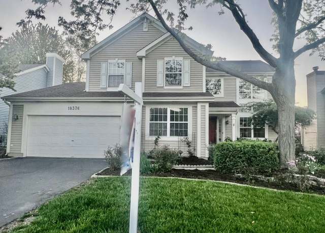Property at 18376 W Springwood Dr, Grayslake, IL 60030, 5 beds, 2.5 baths
