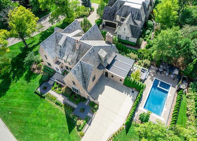 Property at 31 Concord Dr, Oak Brook, IL 60523, 6 beds, 6.5 baths