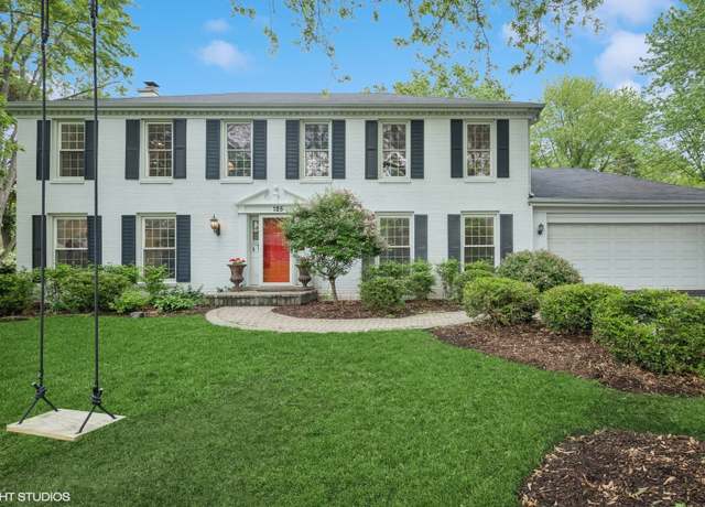 Property at 125 Hilltop Ave, Barrington, IL 60010, 4 beds, 2.5 baths