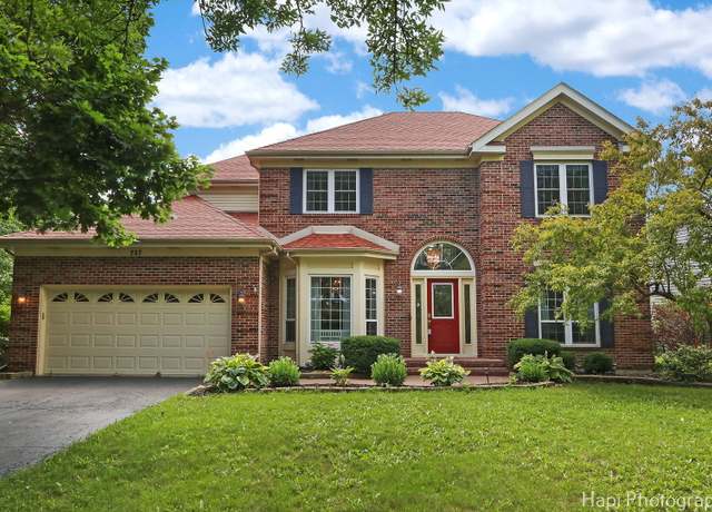Property at 232 Bobolink Dr, Grayslake, IL 60030, 4 beds, 3.5 baths