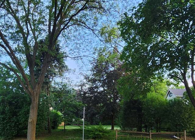 Property at 1219 W Sable Dr, Addison, IL 60101