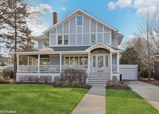 Property at 426 S Park Rd, La Grange, IL 60525, 5 beds, 2.5 baths