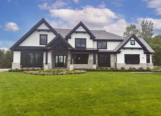 Property at 106 Brookwood Ln, Lincolnshire, IL 60069, 6 beds, 5.5 baths