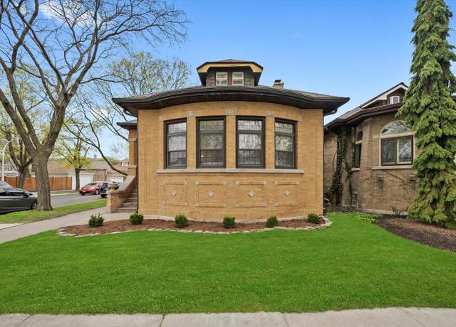 Property at 2656 W Coyle Ave, Chicago, IL 60645, 5 beds, 3 baths