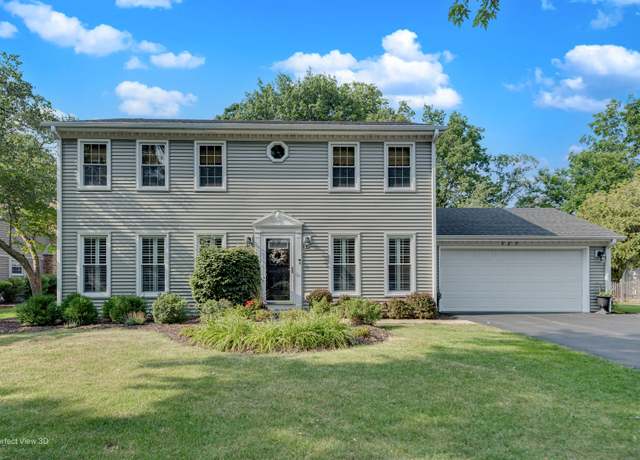 Property at 985 W Bauer Rd, Naperville, IL 60563, 4 beds, 2.5 baths