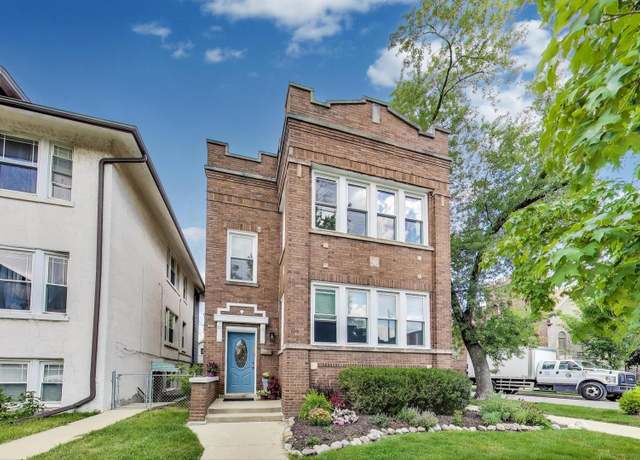 Property at 5000 W Grace St, Chicago, IL 60641, 6 beds, 3.5 baths