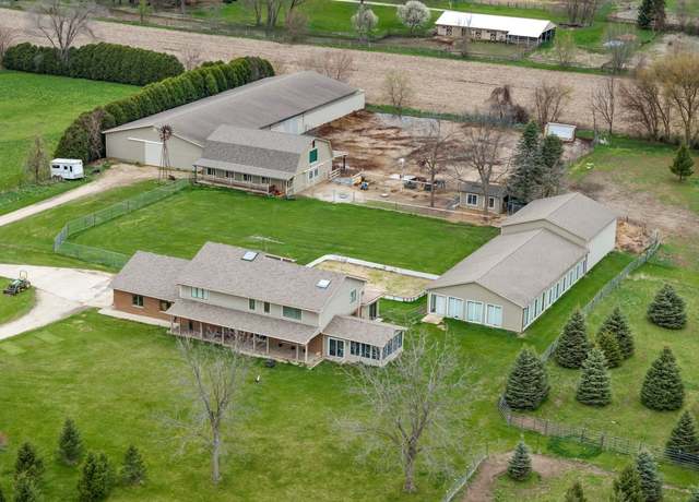 Property at 41W072 Bowes Rd, Elgin, IL 60124, 4 beds, 3.5 baths