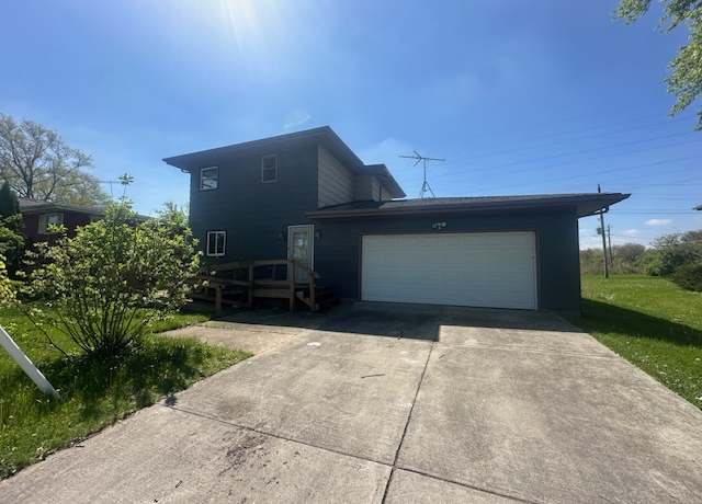 Property at 112 Minton St, Joliet, IL 60436, 4 beds, 2.5 baths