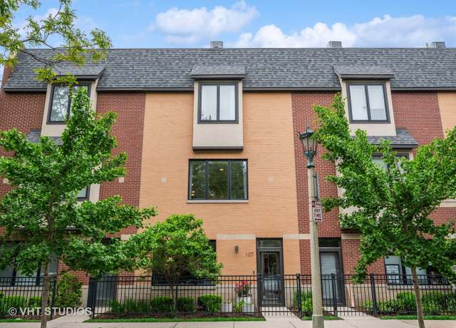 Property at 107 Home Ave, Oak Park, IL 60302, 3 beds, 3.5 baths