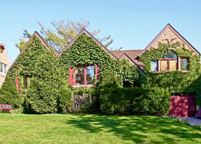Property at 8209 N Oleander Ave, Niles, IL 60714, 4 beds, 3 baths