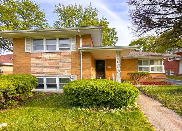 Property at 1431 Willow Rd, Homewood, IL 60430, 3 beds, 2 baths