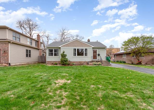 Property at 124 S Charlotte St, Lombard, IL 60148, 3 beds, 1 bath