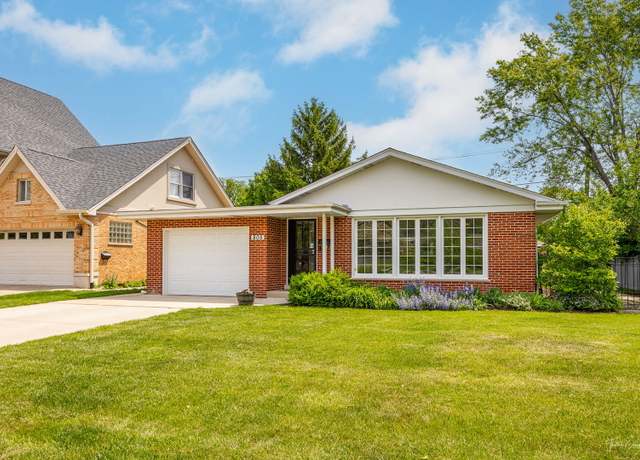 Property at 805 N Delphia Ave, Park Ridge, IL 60068, 3 beds, 1.5 baths