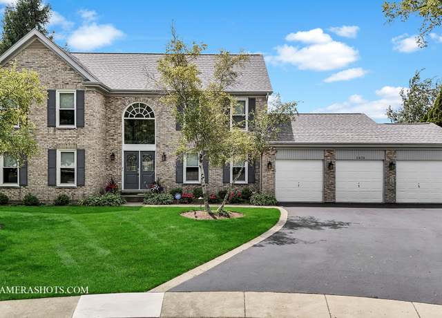 Property at 5070 Thornbark Dr, Hoffman Estates, IL 60010, 4 beds, 2.5 baths