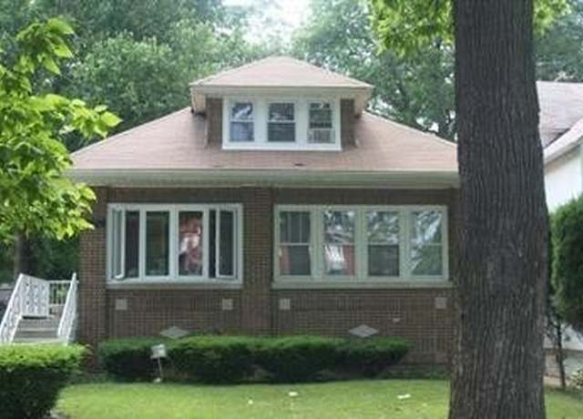 Property at 10152 S Winston Ave, Chicago, IL 60643, 4 beds, 3 baths