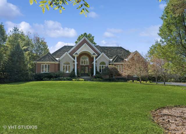 Property at 422 West County Line Rd, Barrington Hills, IL 60010, 5 beds, 5 baths