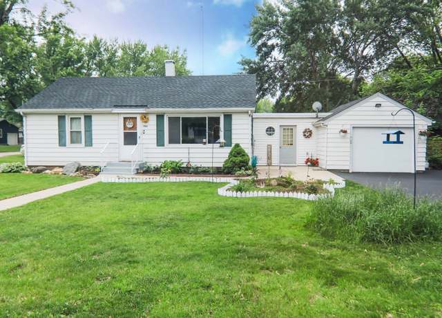 Property at 333 6th Ave, Marengo, IL 60152, 2 beds, 1 bath